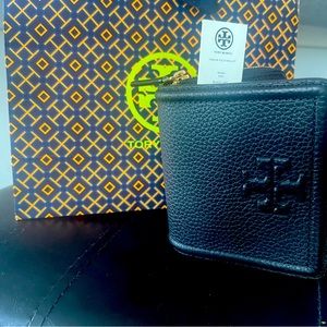 🩵NEW🩵 Tory Burch Thea Bi Fold Wallet